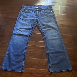 True Religion Ricky relaxed  Straight Leg Blue Jeans,36 x 32, medium wash, EUC